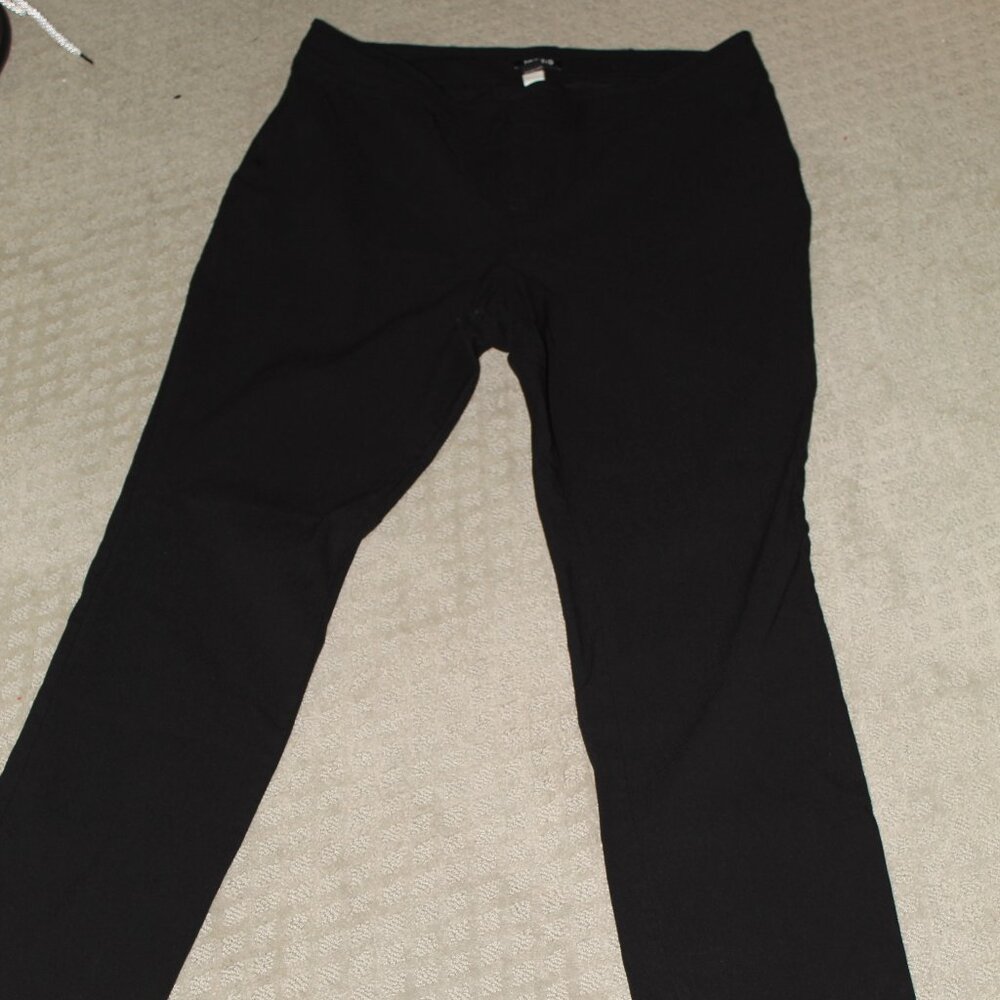 Torrid Size 18 Black Rayon Nylon Spandex High Rise Straight Leg Pants